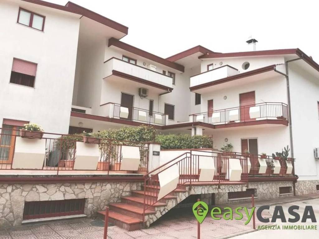 appartamento in vendita a Montecorvino Pugliano in zona Pugliano
