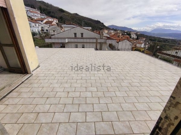 appartamento in vendita a Montecorvino Pugliano in zona Santa Tecla