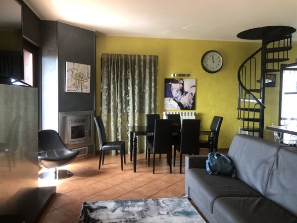 appartamento in vendita a Montecorvino Pugliano in zona Santa Tecla