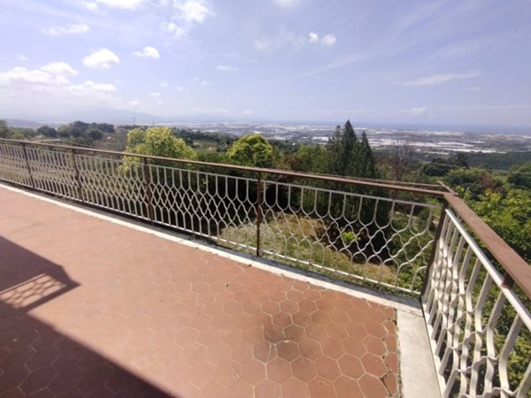 casa indipendente in vendita a Montecorvino Pugliano in zona Santa Tecla