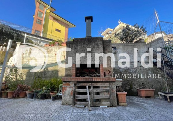 appartamento in vendita a Montecorvino Pugliano in zona Pugliano