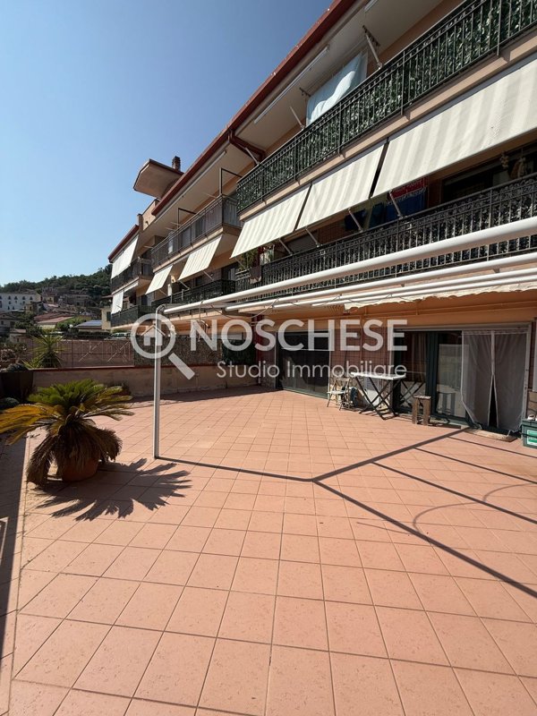 appartamento in vendita a Montecorvino Pugliano in zona Santa Tecla