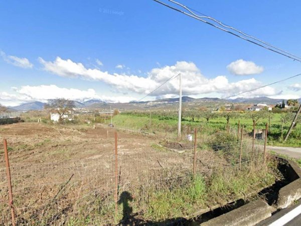terreno edificabile in vendita a Montecorvino Pugliano in zona San Vito