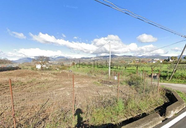 terreno industriale in vendita a Montecorvino Pugliano