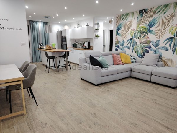 appartamento in vendita a Montecorvino Pugliano in zona Pagliarone