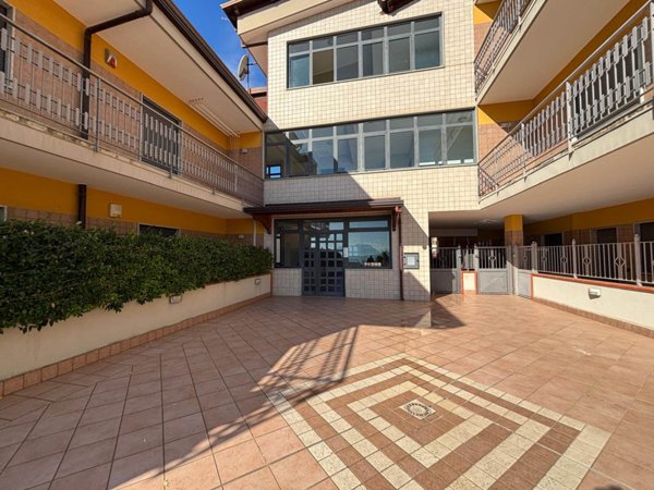 appartamento in vendita a Montecorvino Pugliano in zona Santa Tecla