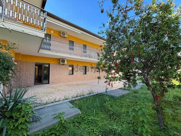 appartamento in vendita a Montecorvino Pugliano