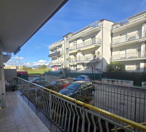 appartamento in vendita a Montecorvino Pugliano in zona Bivio Pratole