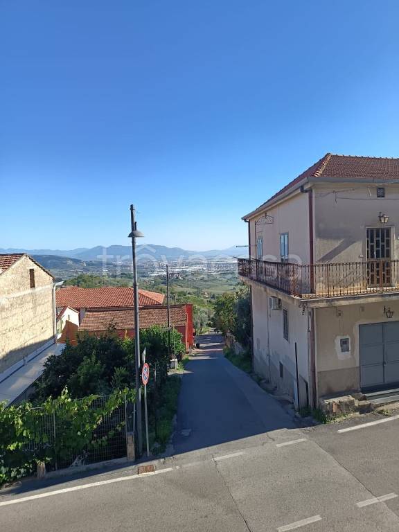 appartamento in vendita a Montecorvino Pugliano in zona Pugliano