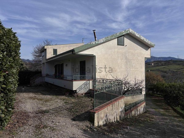 casa indipendente in vendita a Montecorvino Pugliano in zona San Vito