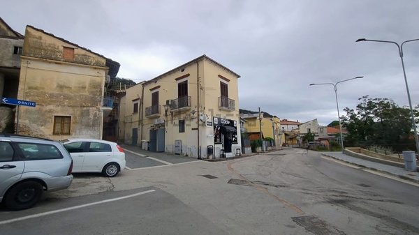 casa indipendente in vendita a Montecorvino Pugliano in zona Santa Tecla