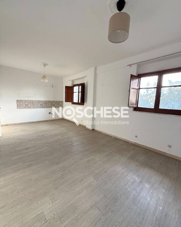 appartamento in vendita a Montecorvino Pugliano in zona Santa Tecla