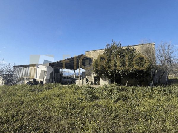 casa indipendente in vendita a Montecorvino Pugliano in zona San Vito