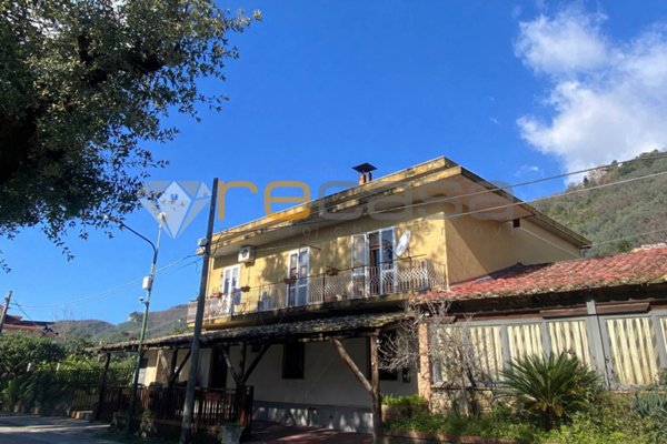 appartamento in vendita a Montecorvino Pugliano in zona Torello