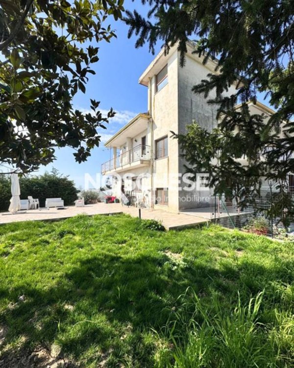 appartamento in vendita a Montecorvino Pugliano in zona San Vito