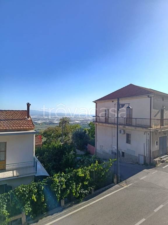 appartamento in vendita a Montecorvino Pugliano in zona Pugliano