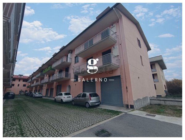 appartamento in vendita a Montecorvino Pugliano in zona Pagliarone