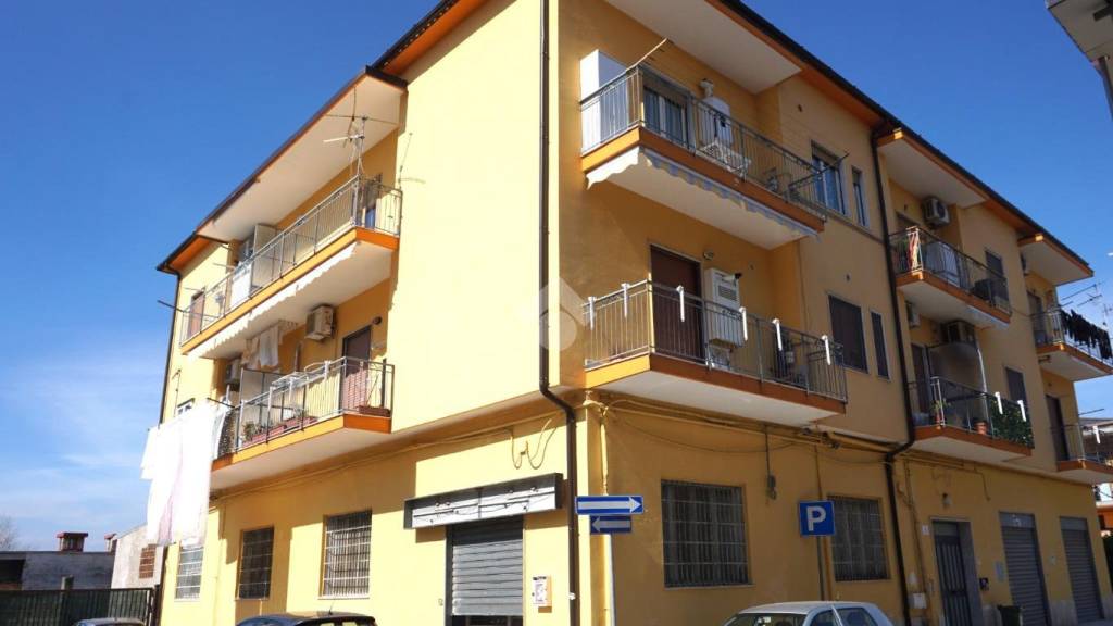 attico in vendita a Montecorvino Pugliano in zona Bivio Pratole