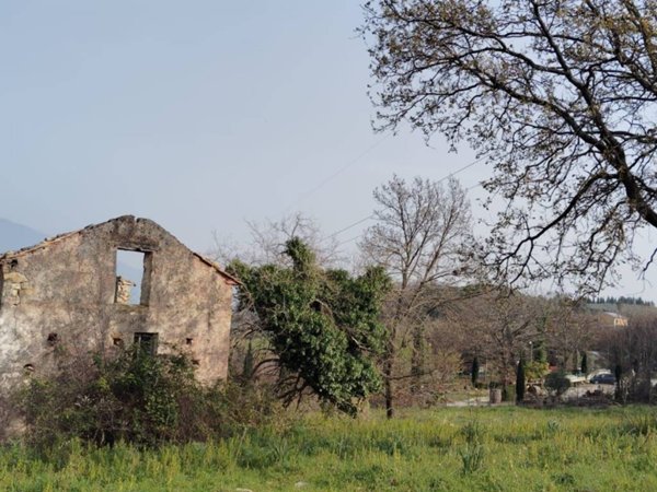 casa indipendente in vendita a Montecorvino Pugliano in zona Torello