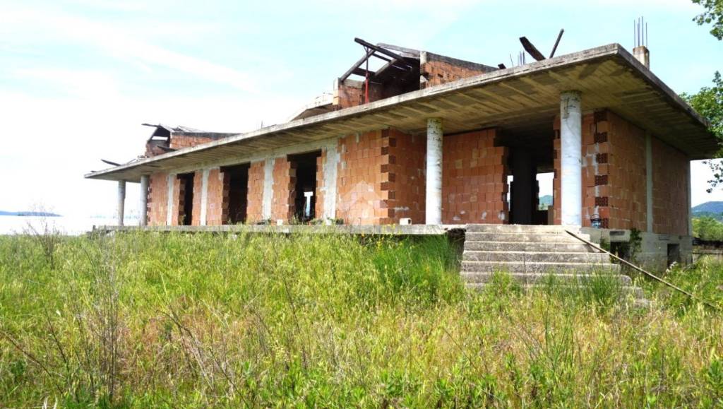 casa indipendente in vendita a Montecorvino Pugliano