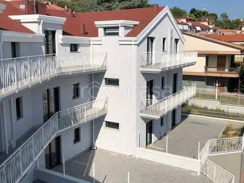 appartamento in vendita a Montecorvino Pugliano in zona Santa Tecla