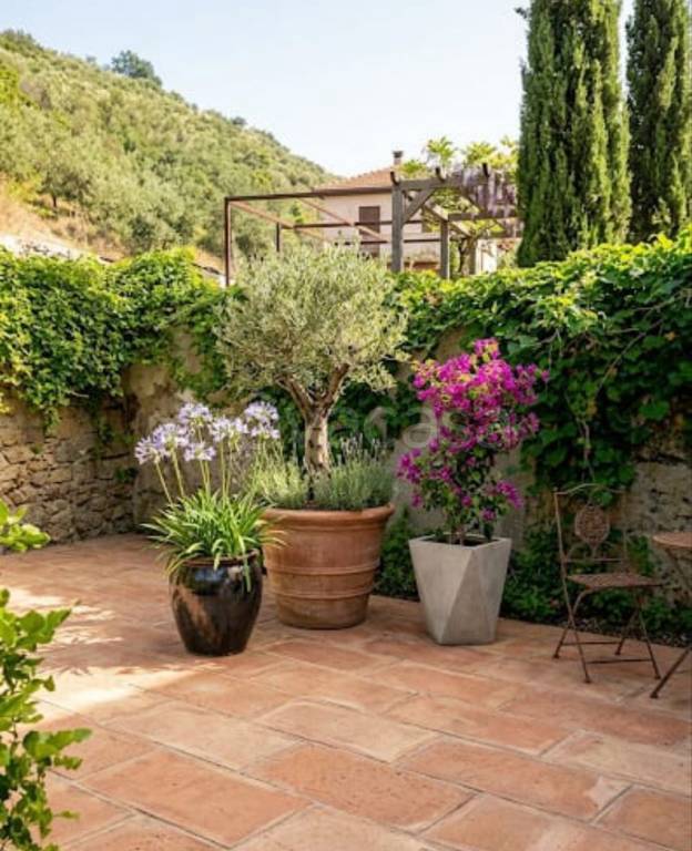 appartamento in vendita a Montecorvino Pugliano in zona Santa Tecla