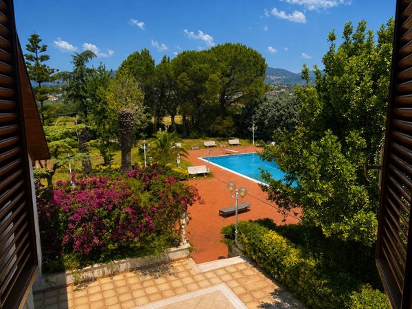 casa indipendente in vendita a Montecorvino Pugliano in zona San Vito