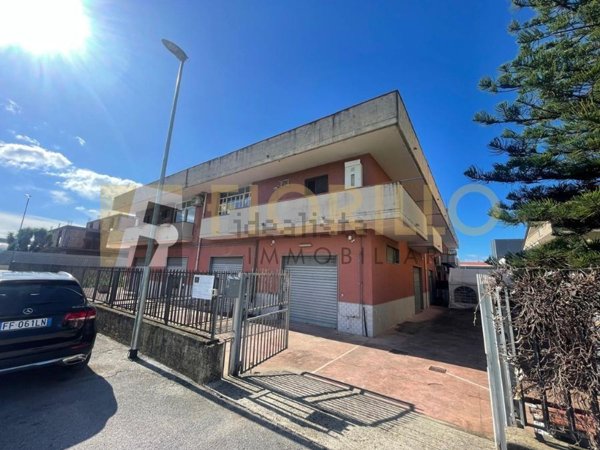 appartamento in vendita a Montecorvino Rovella in zona Macchia