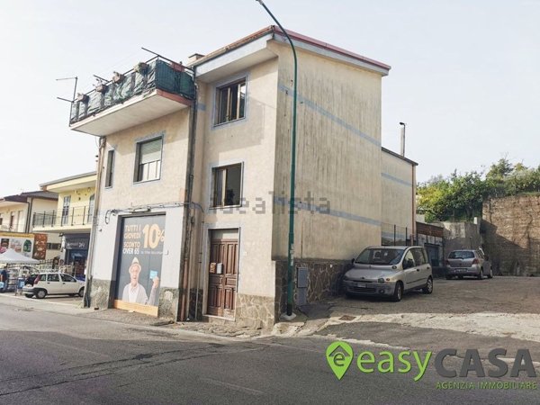 appartamento in vendita a Montecorvino Rovella