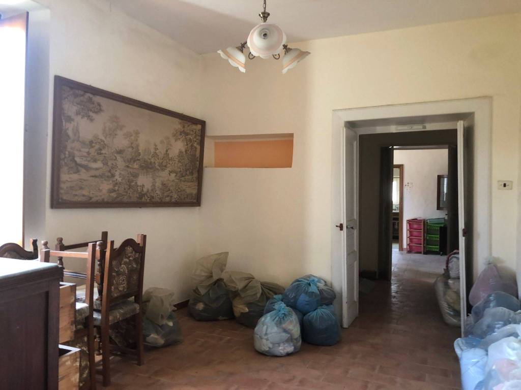 appartamento in vendita a Montecorvino Rovella