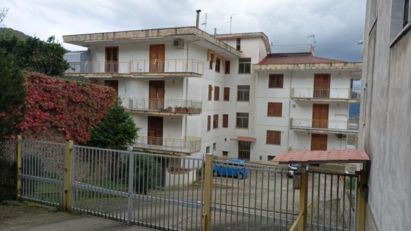 appartamento in vendita a Montecorvino Rovella
