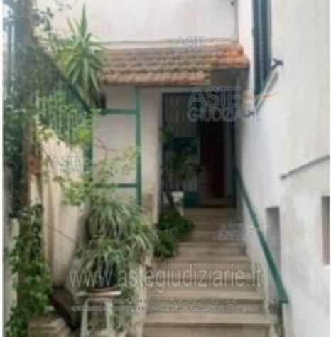 appartamento in vendita a Montecorvino Rovella