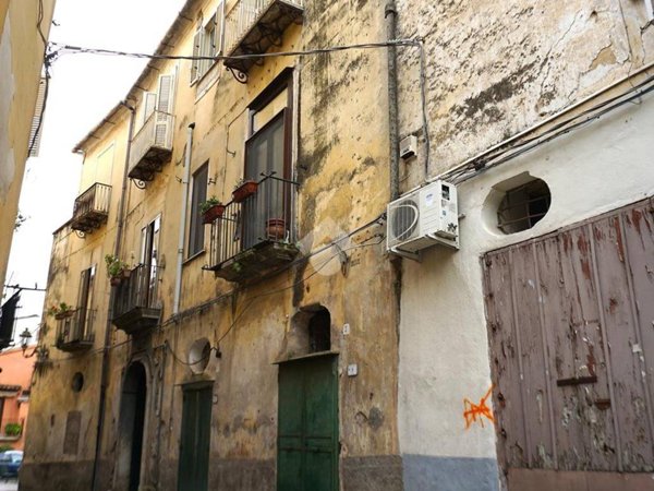 appartamento in vendita a Montecorvino Rovella