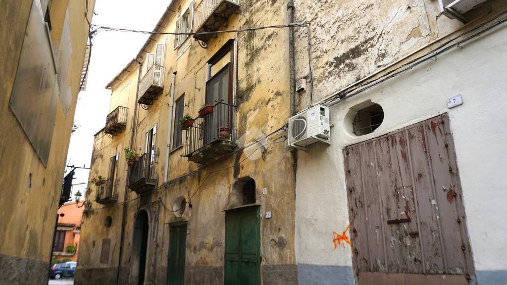 appartamento in vendita a Montecorvino Rovella