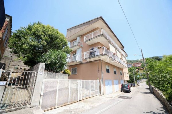 appartamento in vendita a Montecorvino Rovella