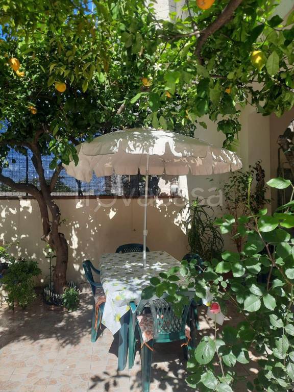 appartamento in vendita a Montecorvino Rovella