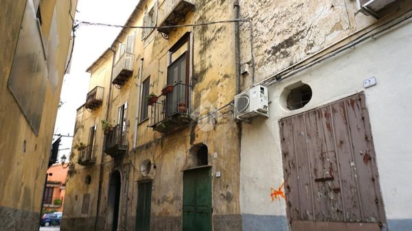 appartamento in vendita a Montecorvino Rovella