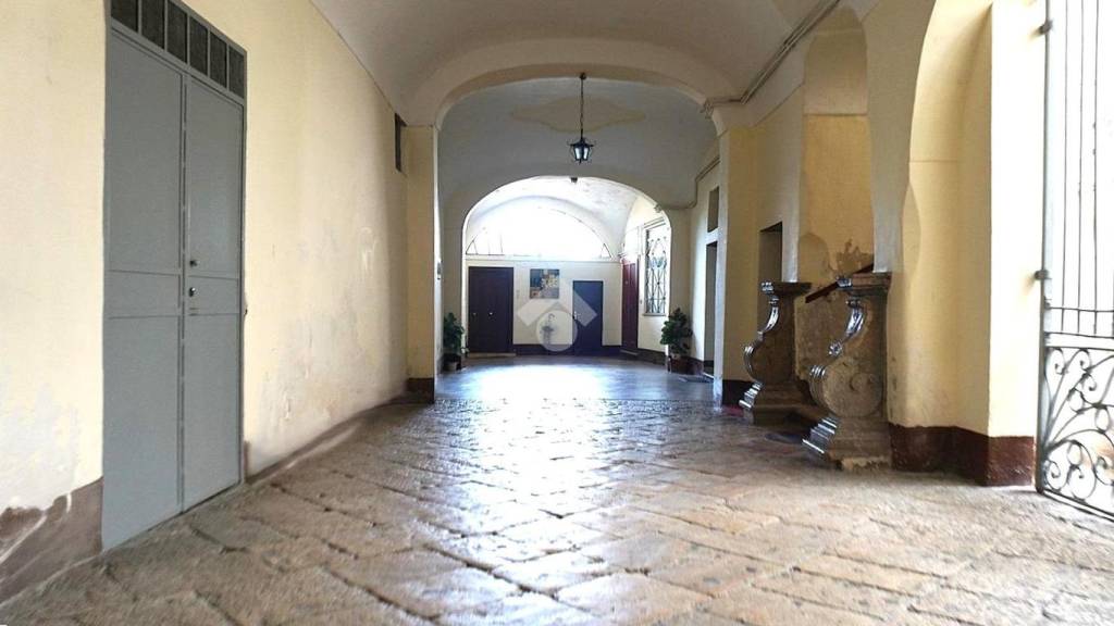 appartamento in vendita a Montecorvino Rovella