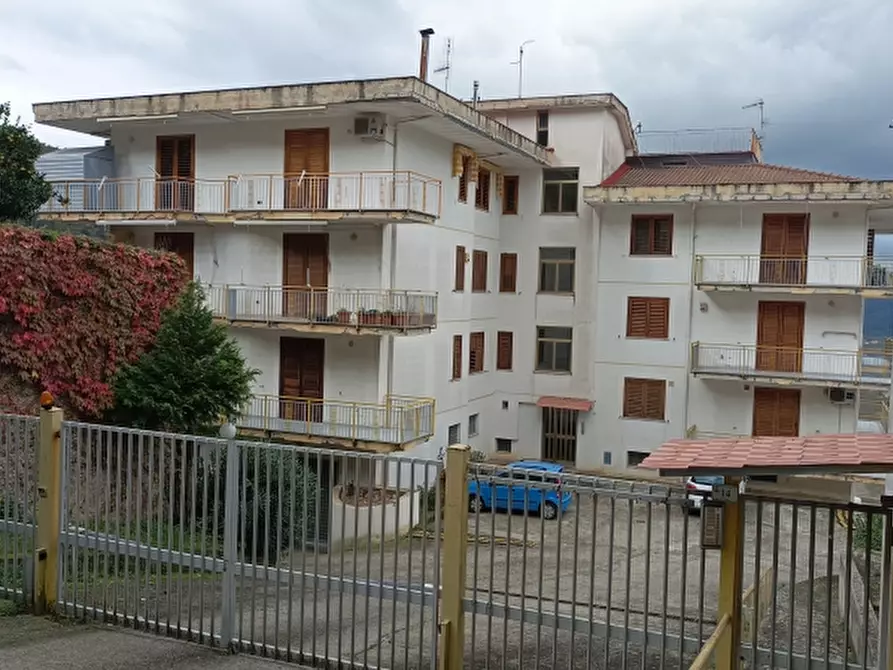 appartamento in vendita a Montecorvino Rovella