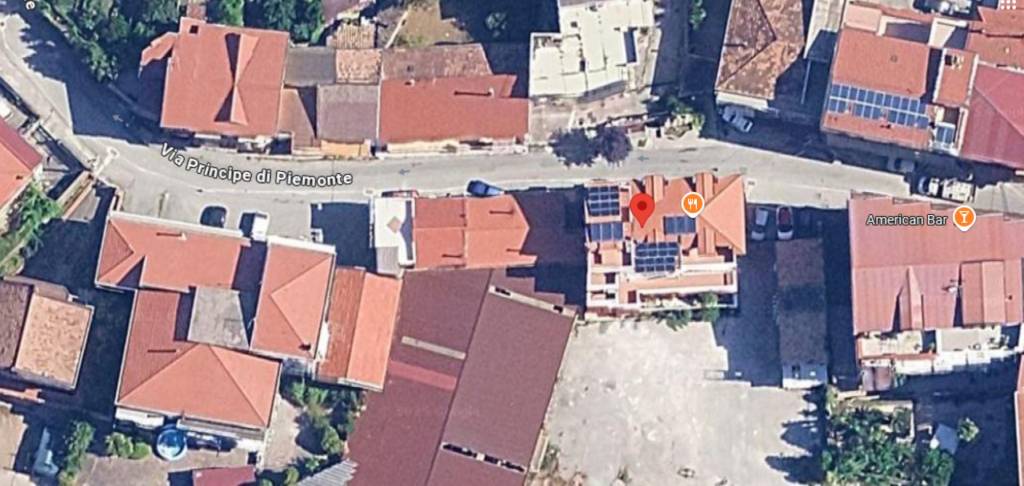 negozio in vendita a Montecorvino Rovella