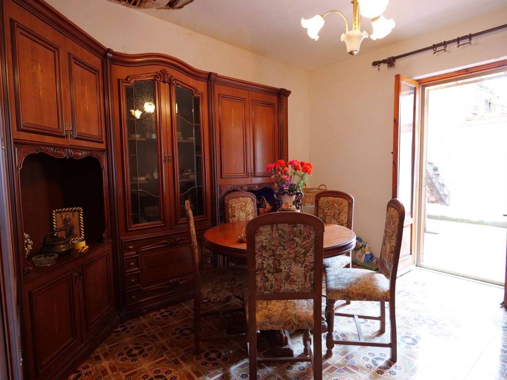 appartamento in vendita a Montecorvino Rovella in zona Gauro