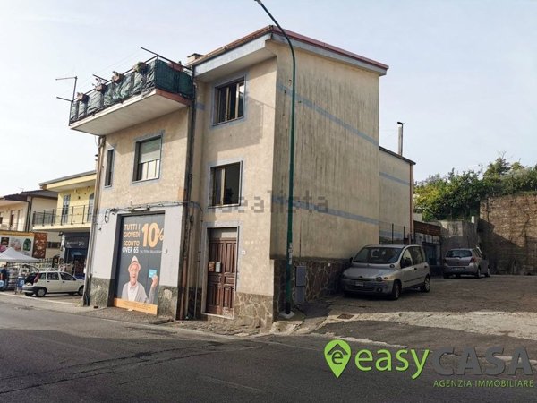 appartamento in vendita a Montecorvino Rovella