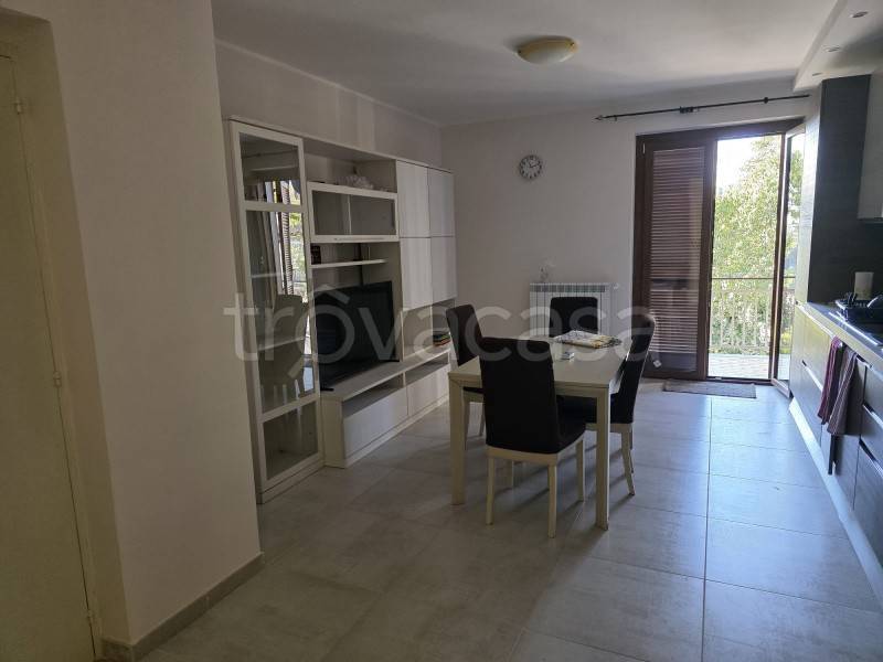 appartamento in vendita a Montecorvino Rovella