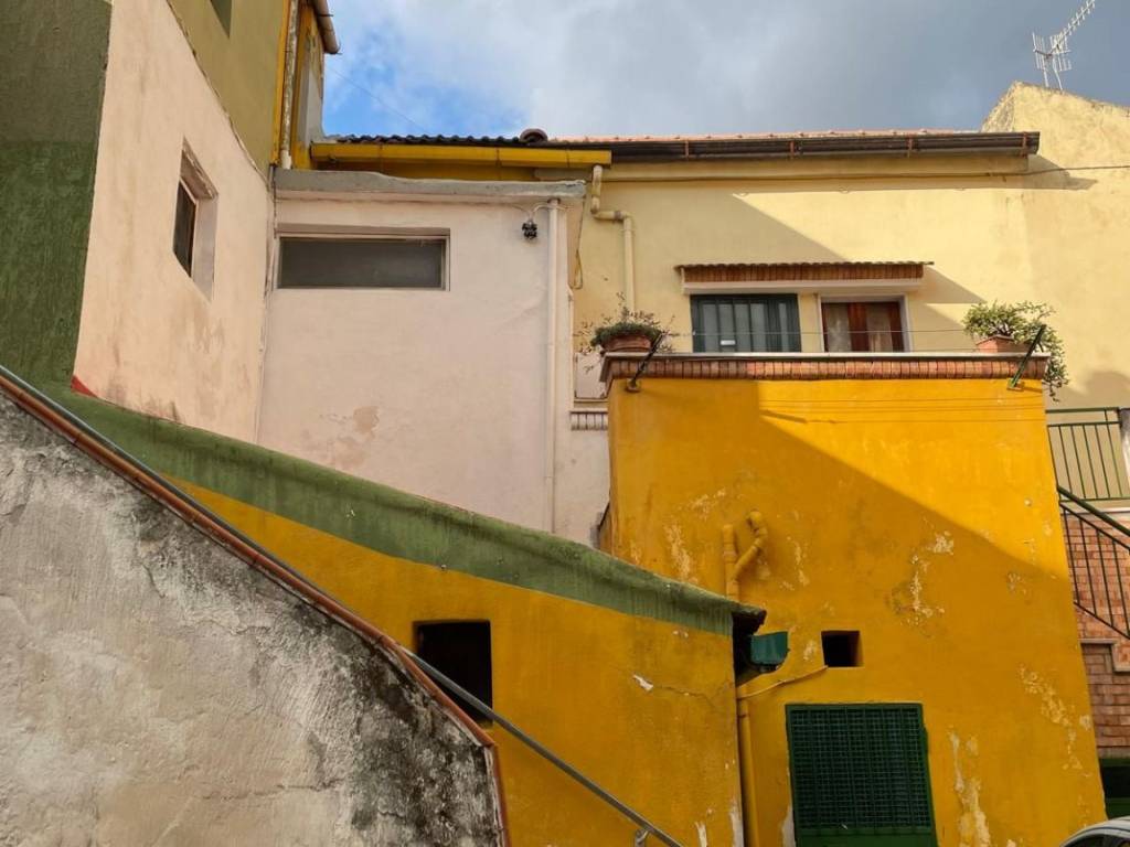 appartamento in vendita a Montecorvino Rovella in zona San Martino