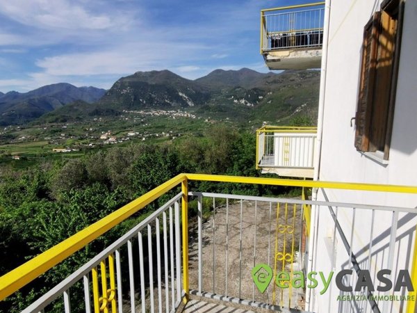 appartamento in vendita a Montecorvino Rovella