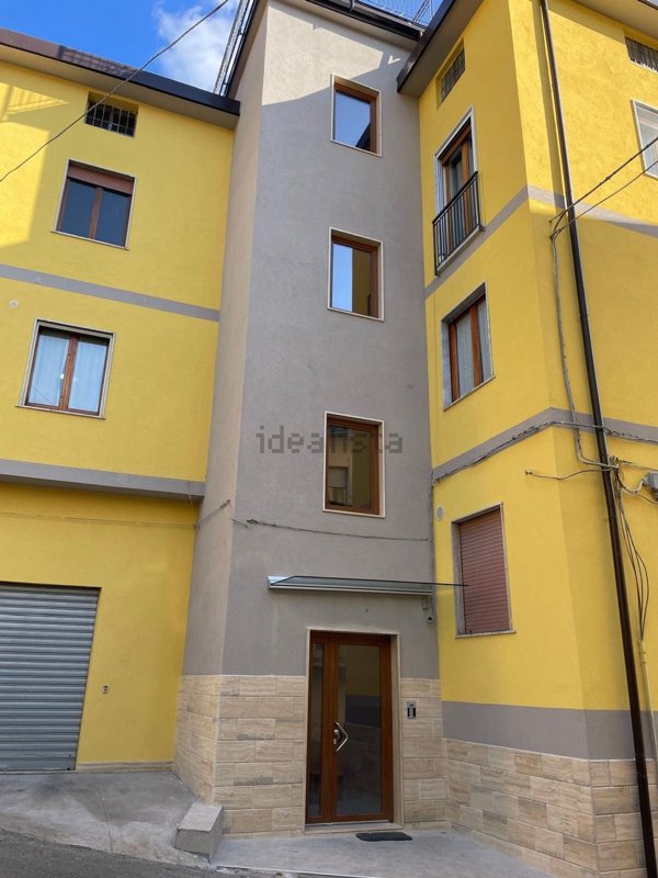 appartamento in vendita a Montecorvino Rovella