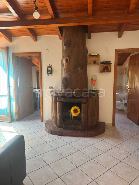 appartamento in vendita a Montecorvino Rovella