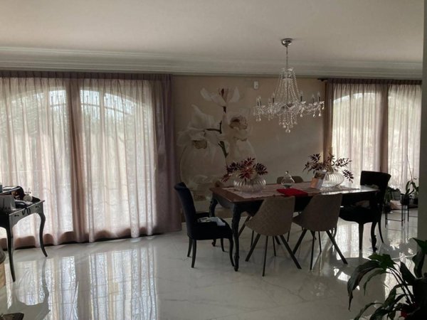 casa indipendente in vendita a Montecorvino Rovella