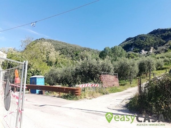 terreno agricolo in vendita a Montecorvino Rovella in zona Gauro