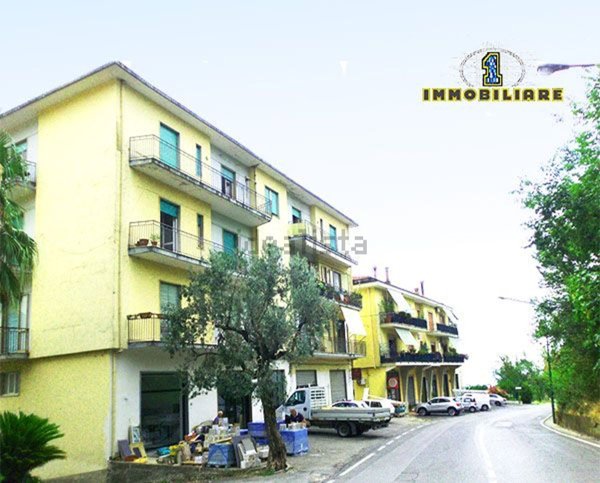 appartamento in vendita a Montecorvino Rovella